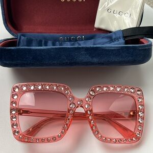 💖🪩✨ Gucci Pink Crystal-Embellished Square Sunglasses